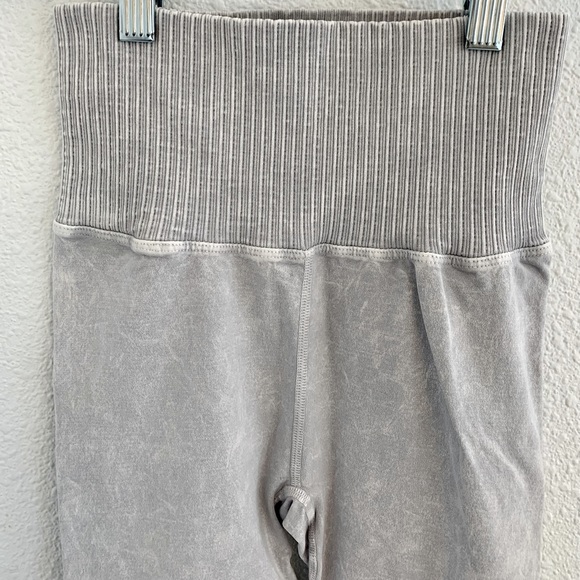 NEW Free People Movement Good Karma Leggings - Picture 6 of 16